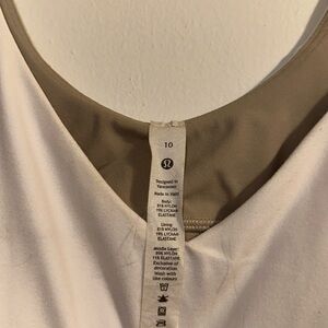 Lulu lemon crop top white size 10 fits medium